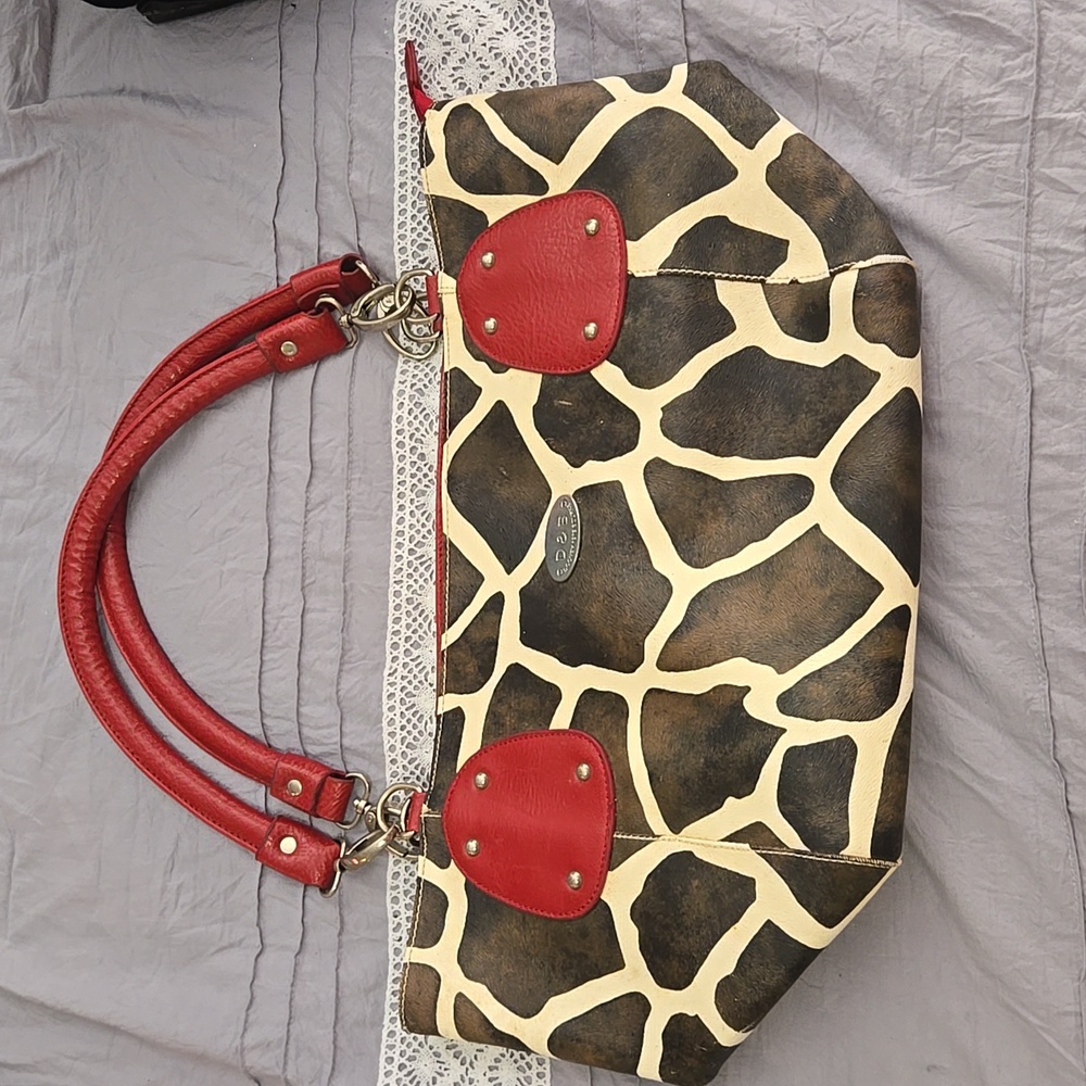 womens dooney & bourke bag